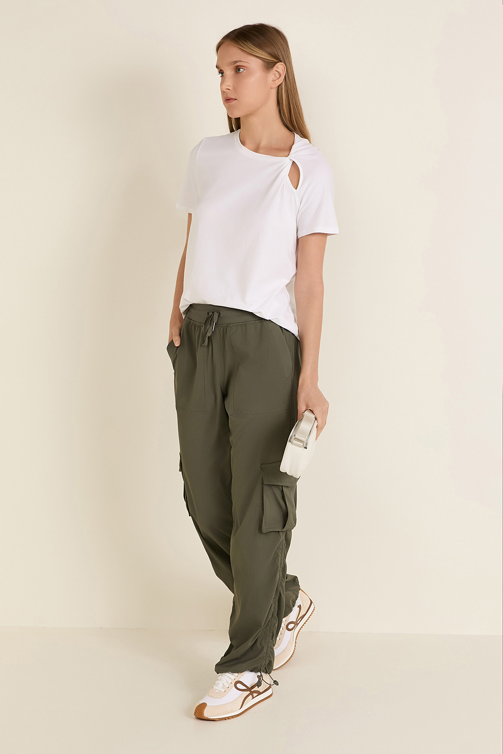 Dance Studio Relaxed Fit MR Cargo Pants